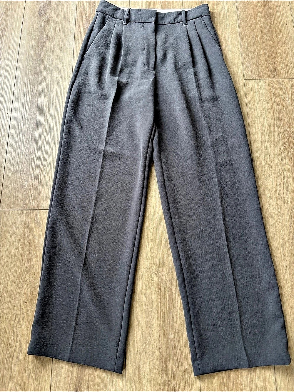 Aritzia The Effortless Pant Wide Leg Gray Size 8